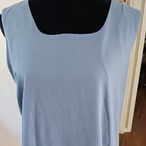 Chico XL square neck tank